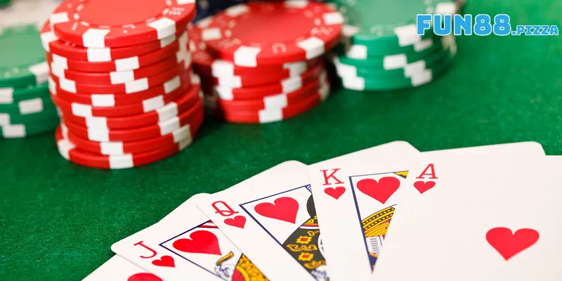 Chi tiết các vòng chơi trong game bài Poker 